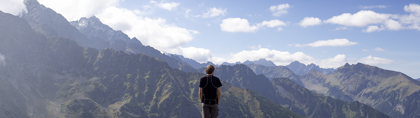 Small enterprises: Great importance, Obstacles, together with Results Systems